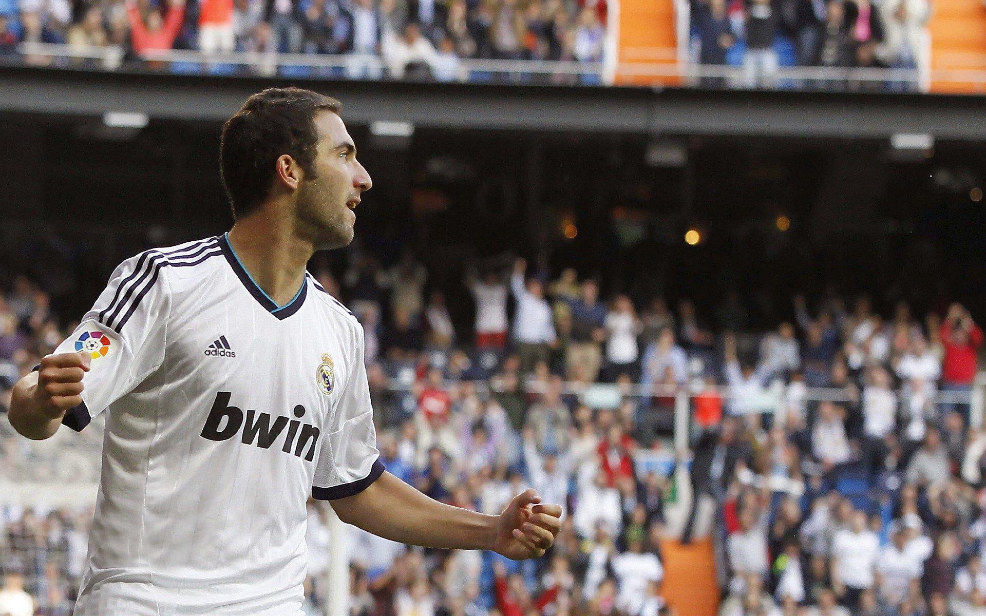 凯帕租借加盟皇马，昔日白月光终登银河战舰，伯纳乌迎来门神新篇章